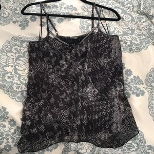 Guess tank top size medium